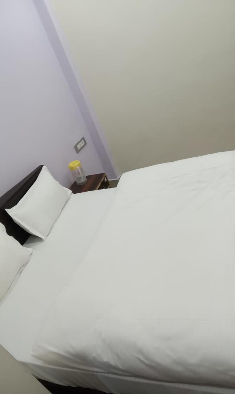 Dixit Residency Hotel Vrindāvan Exterior foto
